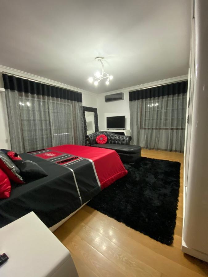 Luxury Guest House Pacos de Ferreira Exterior photo